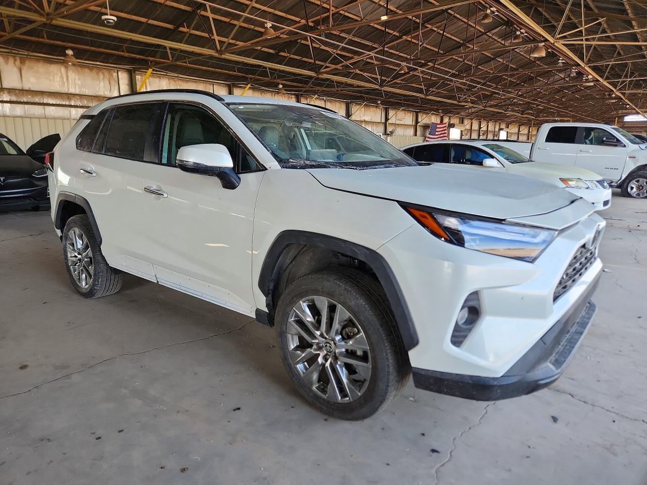 2024 Toyota Rav4 Limited - Image 4