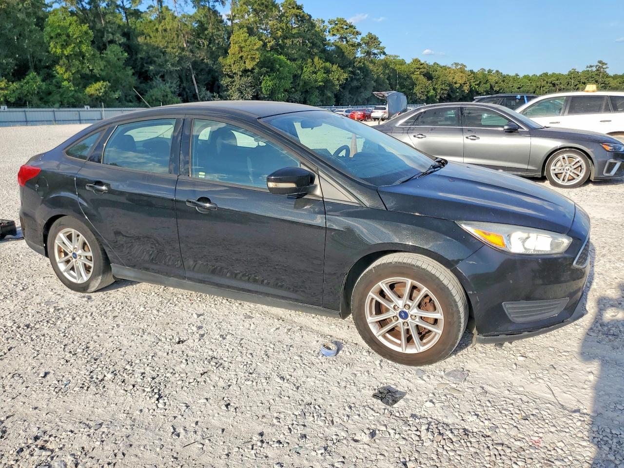 2015 Ford Focus Se - Image 4