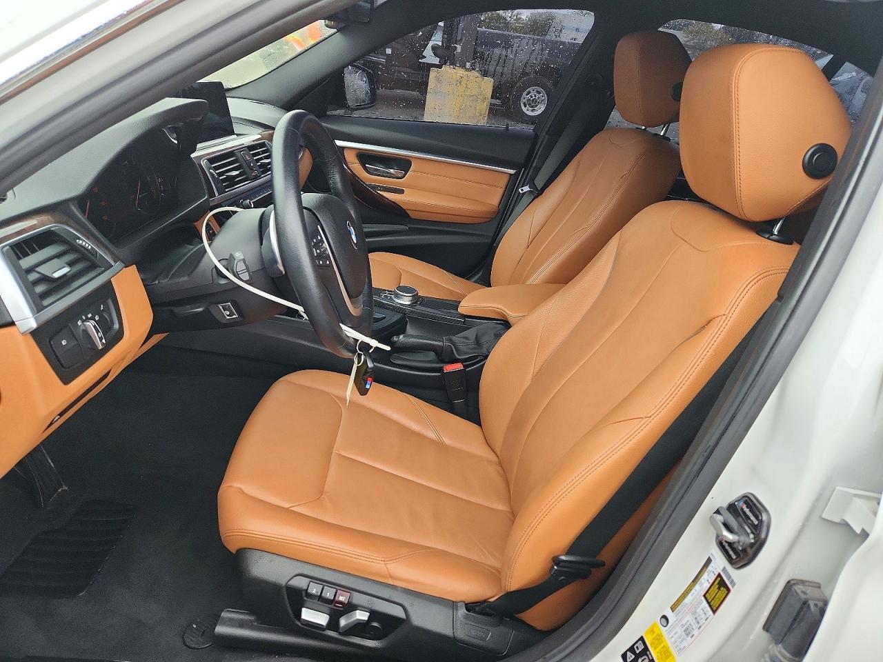 2018 BMW 330 Xi - Фото 7