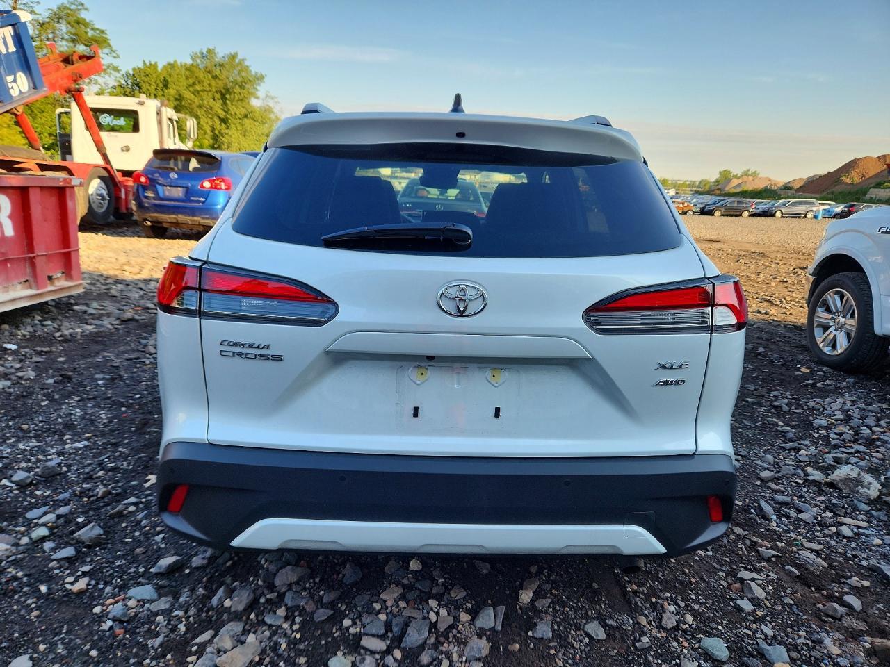 2026 Toyota Corolla Cross Xle - Image 6