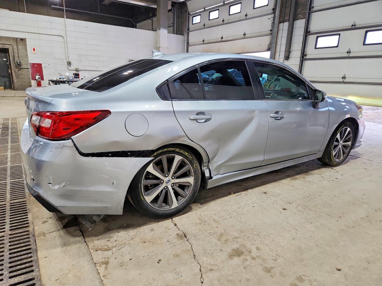 2019 Subaru Legacy 2.5I Limited - Фото 3