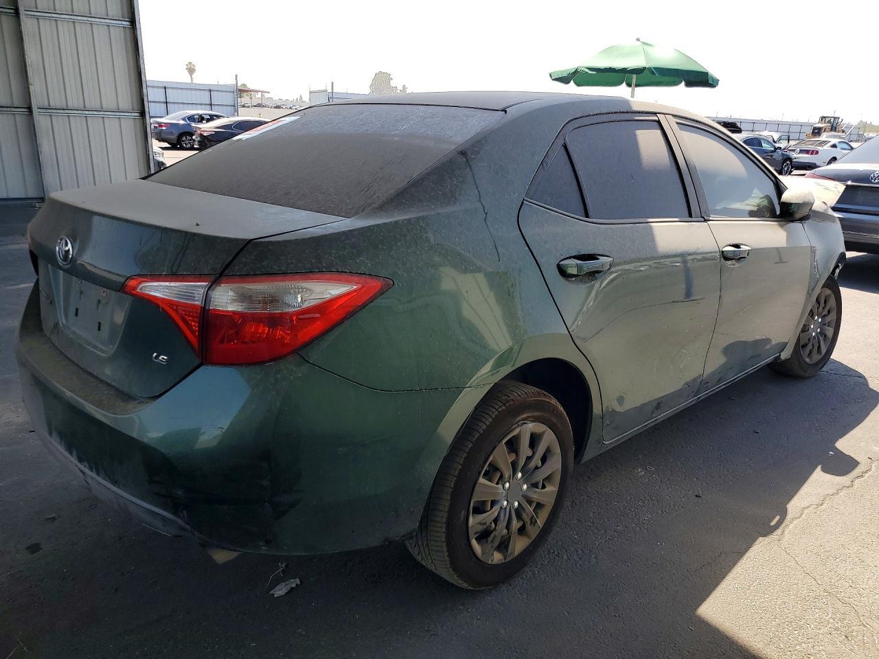 2014 Toyota Corolla Le - Image 3