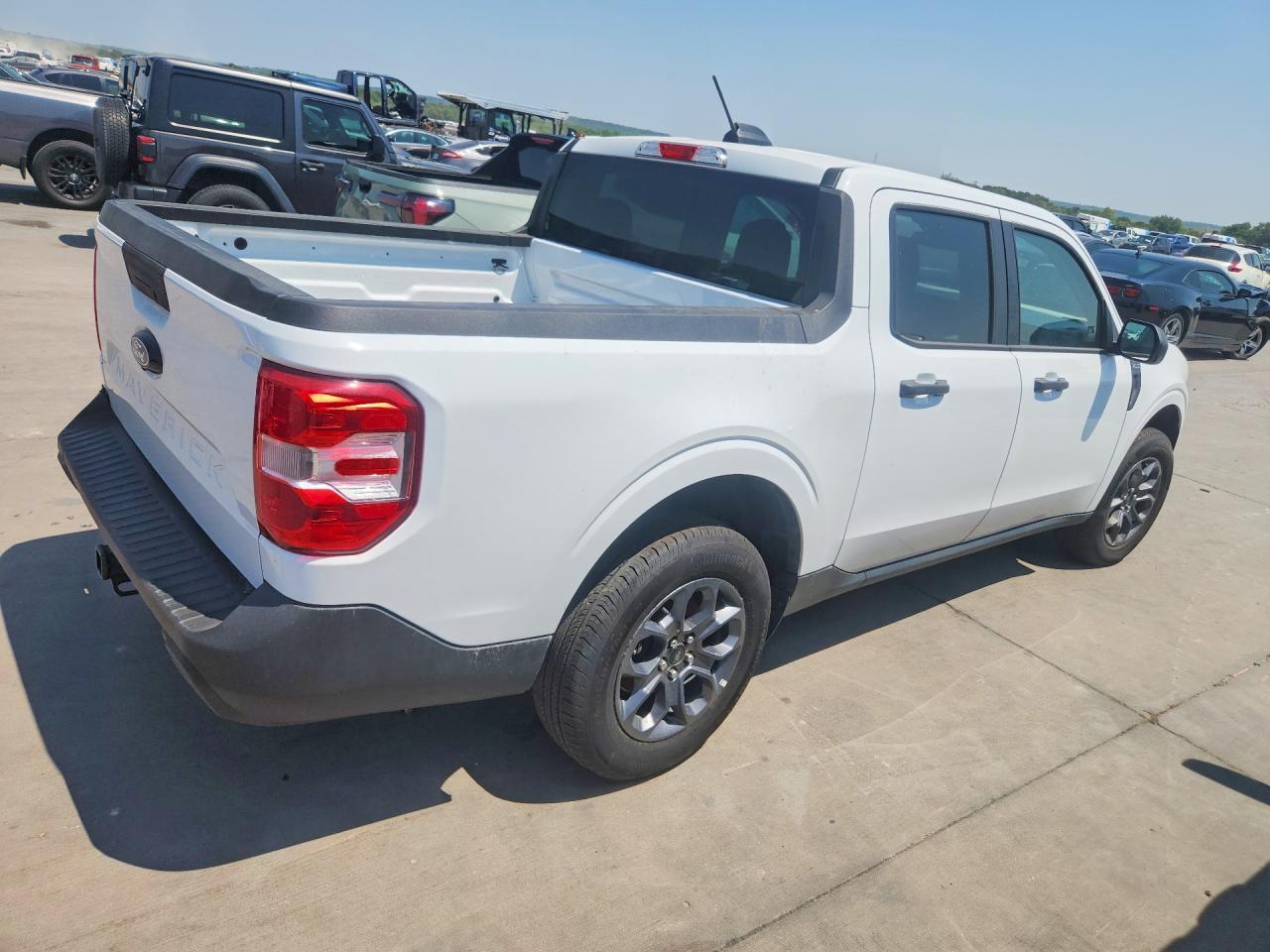 2026 Ford Maverick Xlt - Image 3