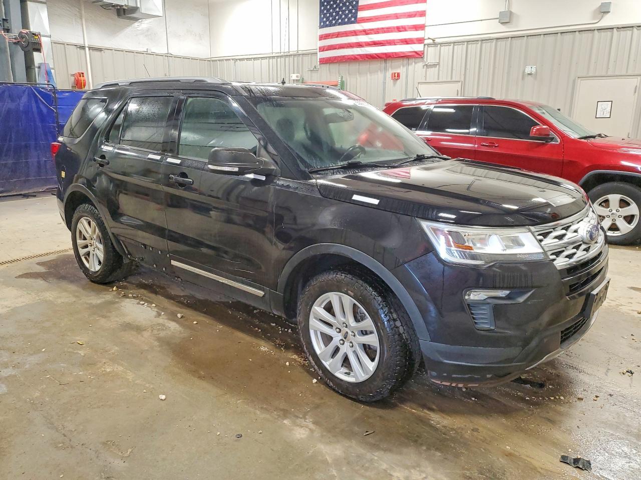 2019 Ford Explorer Xlt - Image 4