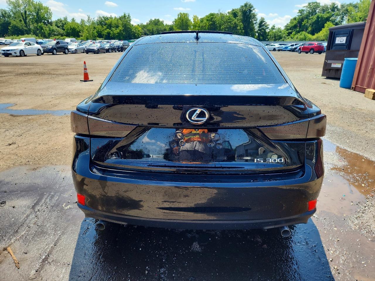 2019 Lexus Is 300 - Image 6