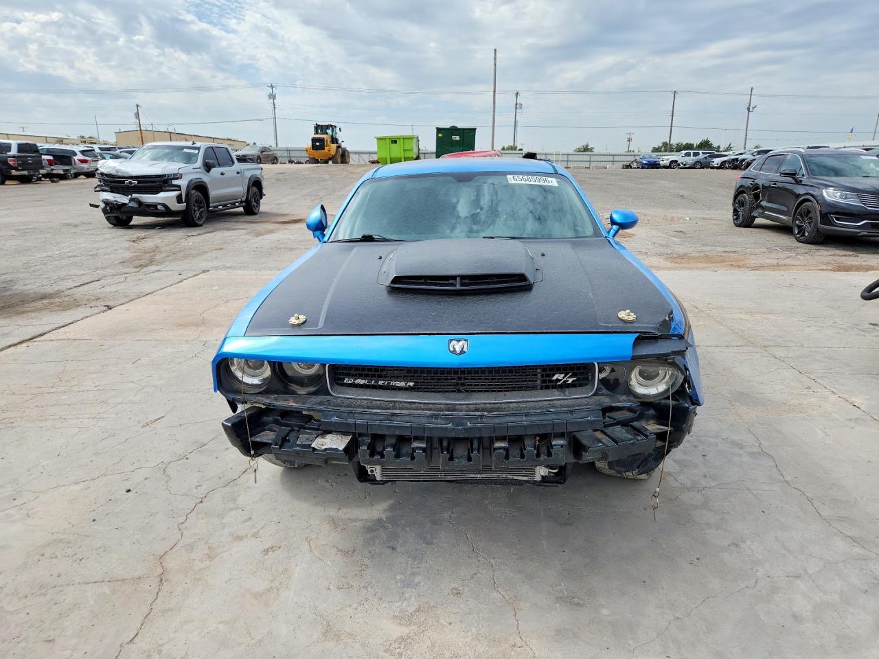 2010 Dodge Challenger R/T - Image 5