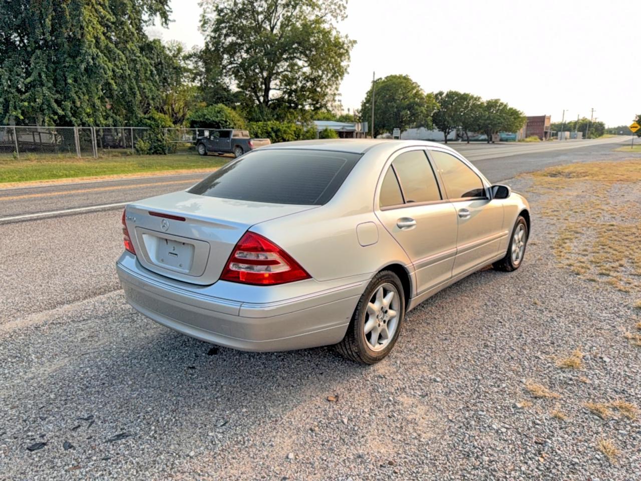 2003 Mercedes-Benz C 240 - Image 4