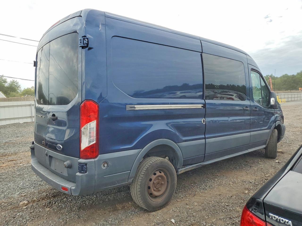 2016 Ford Transit T-350 - Фото 3