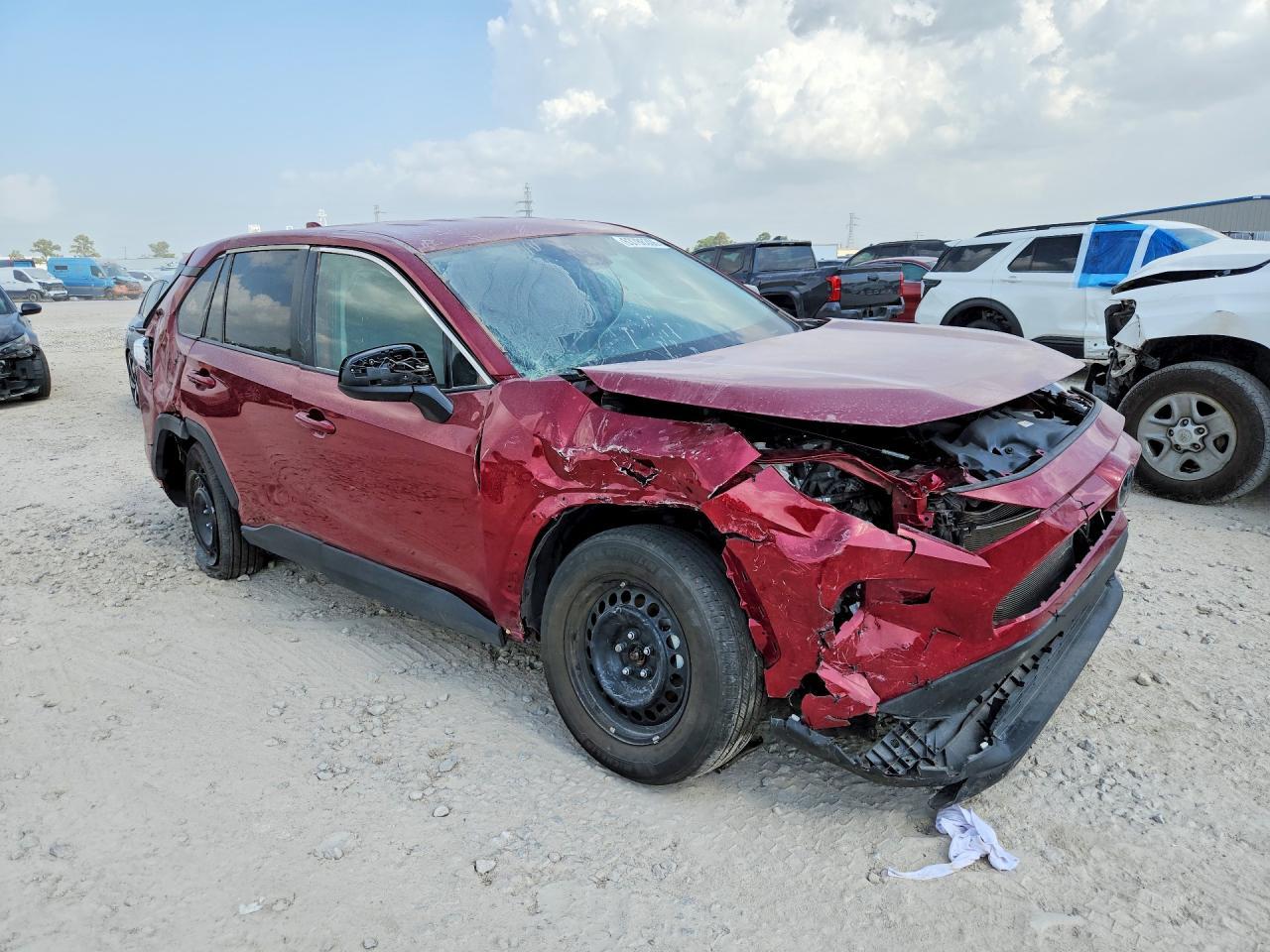 2025 Toyota Rav4 Le - Image 4