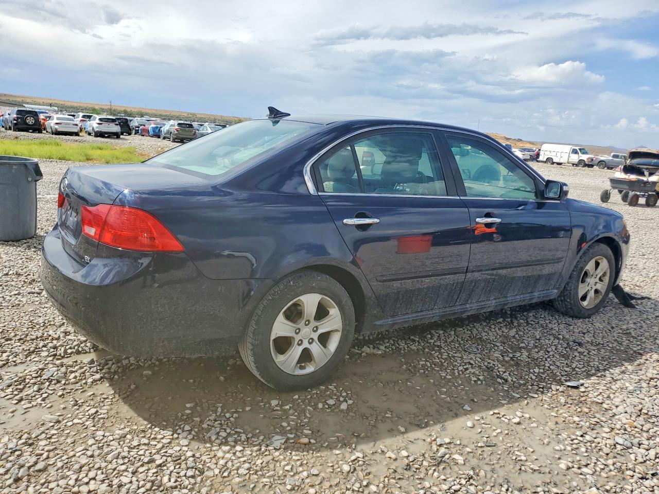 2009 Kia Optima Lx - Image 3