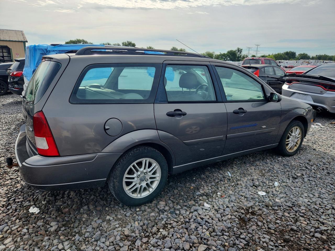 2005 Ford Focus Zxw - Image 3