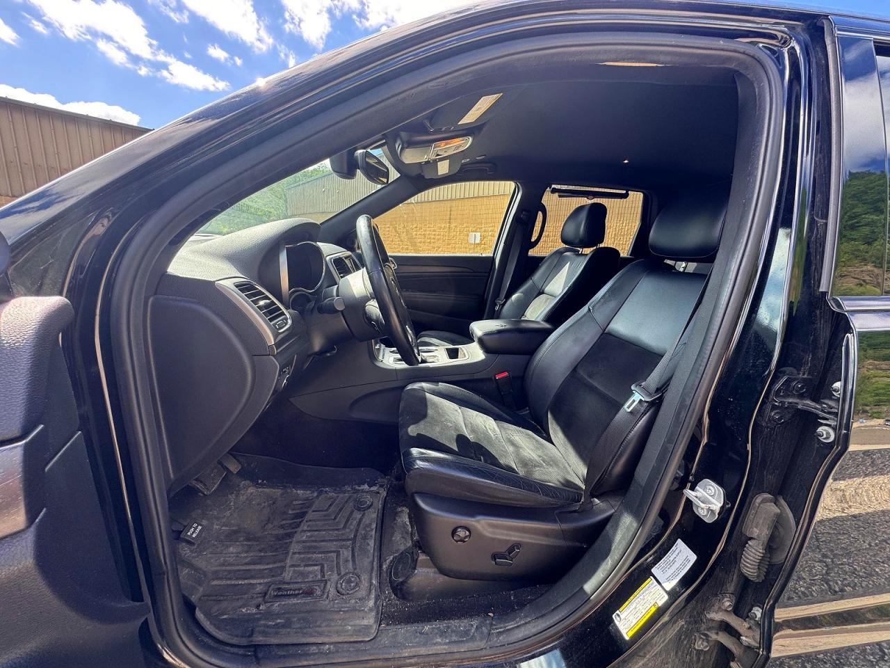 2018 Jeep Grand Cherokee Laredo - Image 5