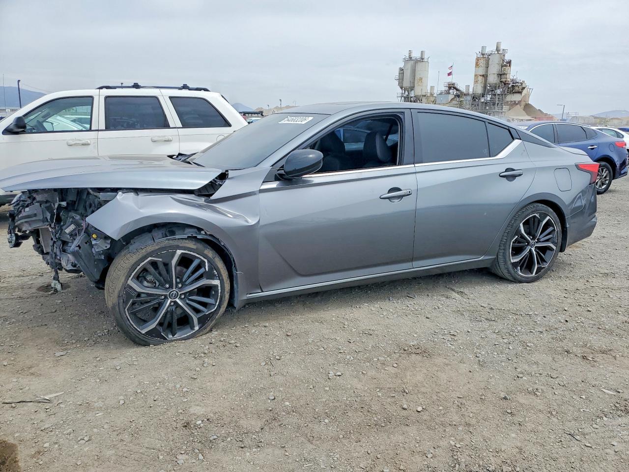 2023 Nissan Altima Sr
