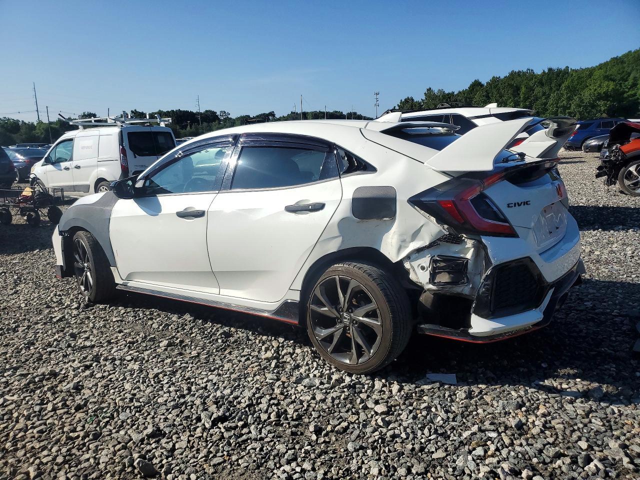 2018 Honda Civic Sport - Фото 2