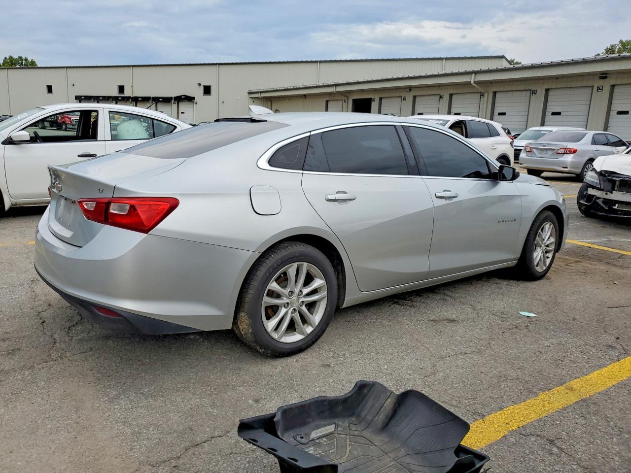 2016 Chevrolet Malibu Lt - Фото 3