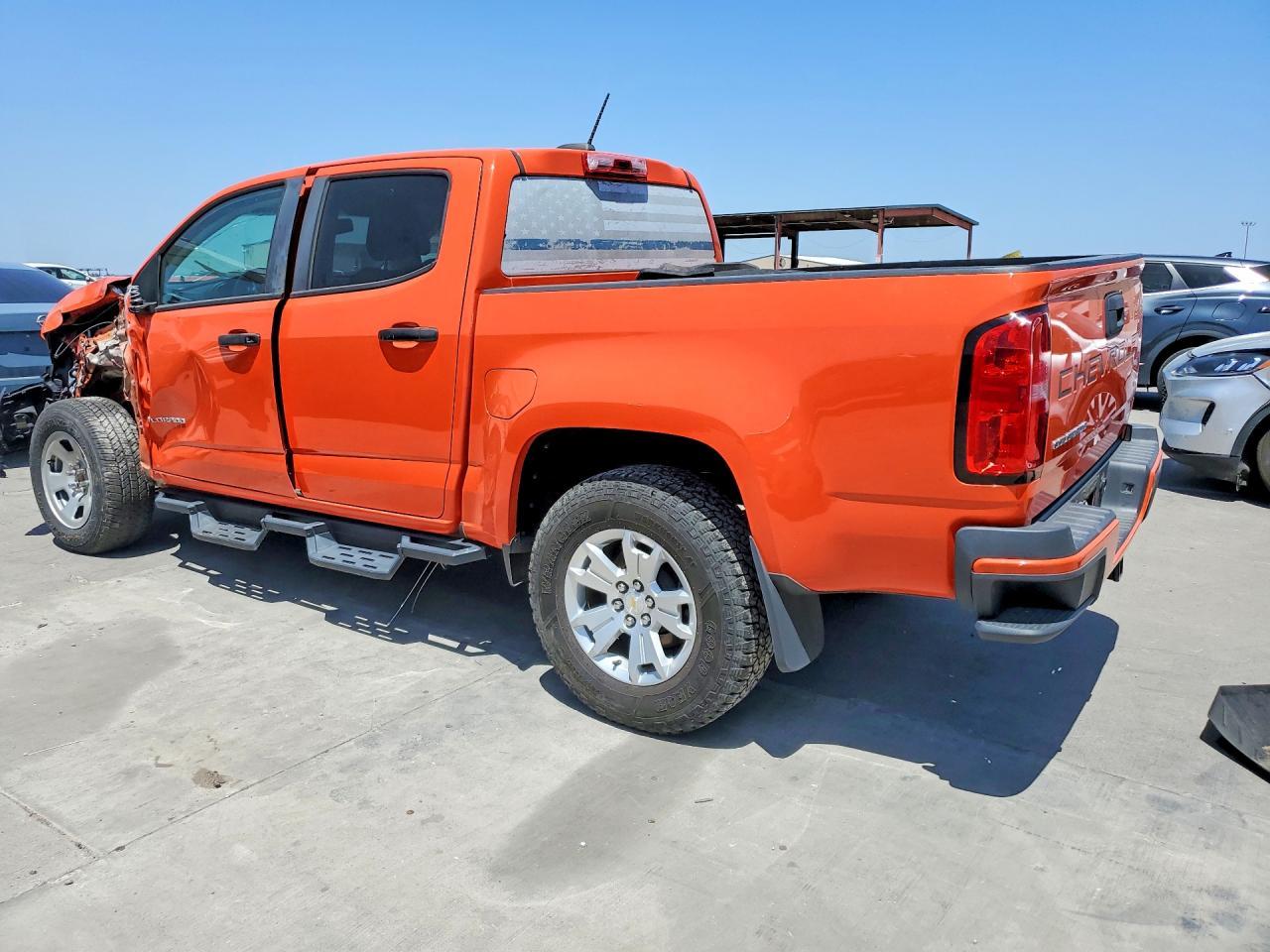 2021 Chevrolet Colorado Lt - Фото 2