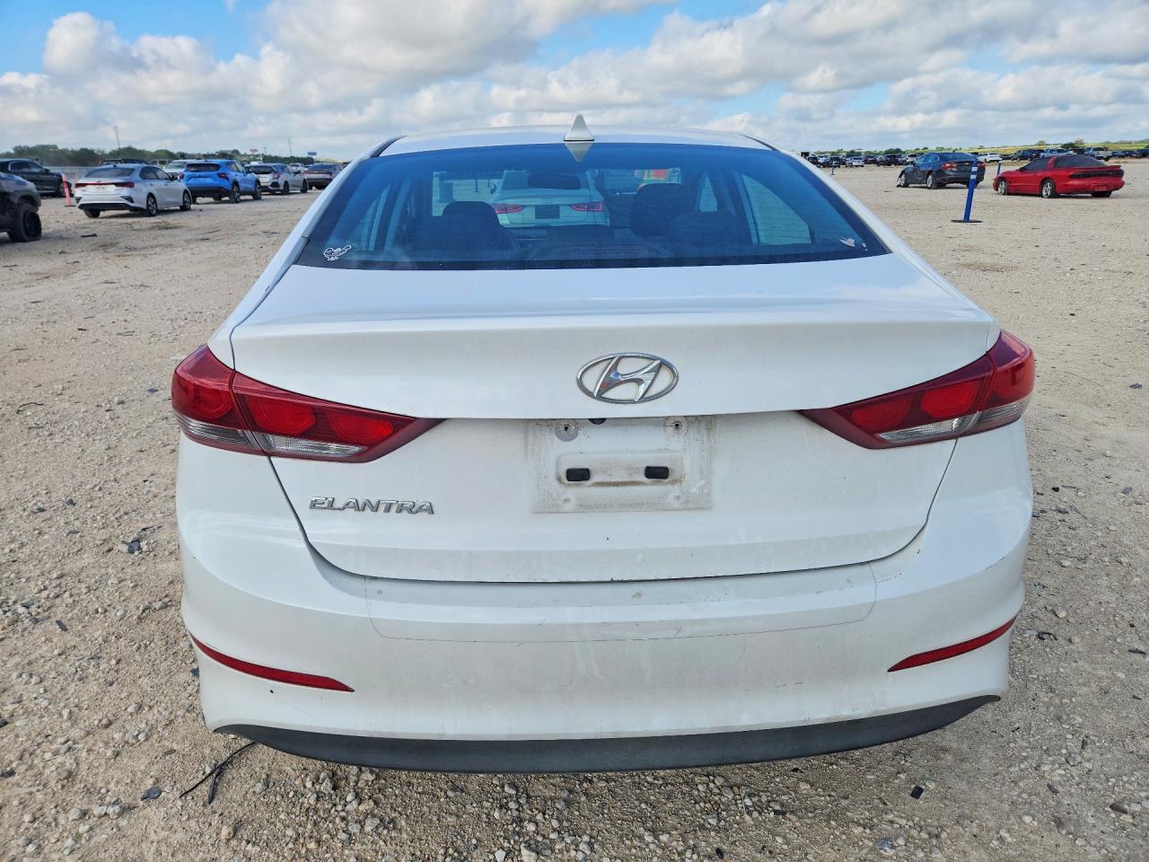 2018 Hyundai Elantra Sel - Фото 6