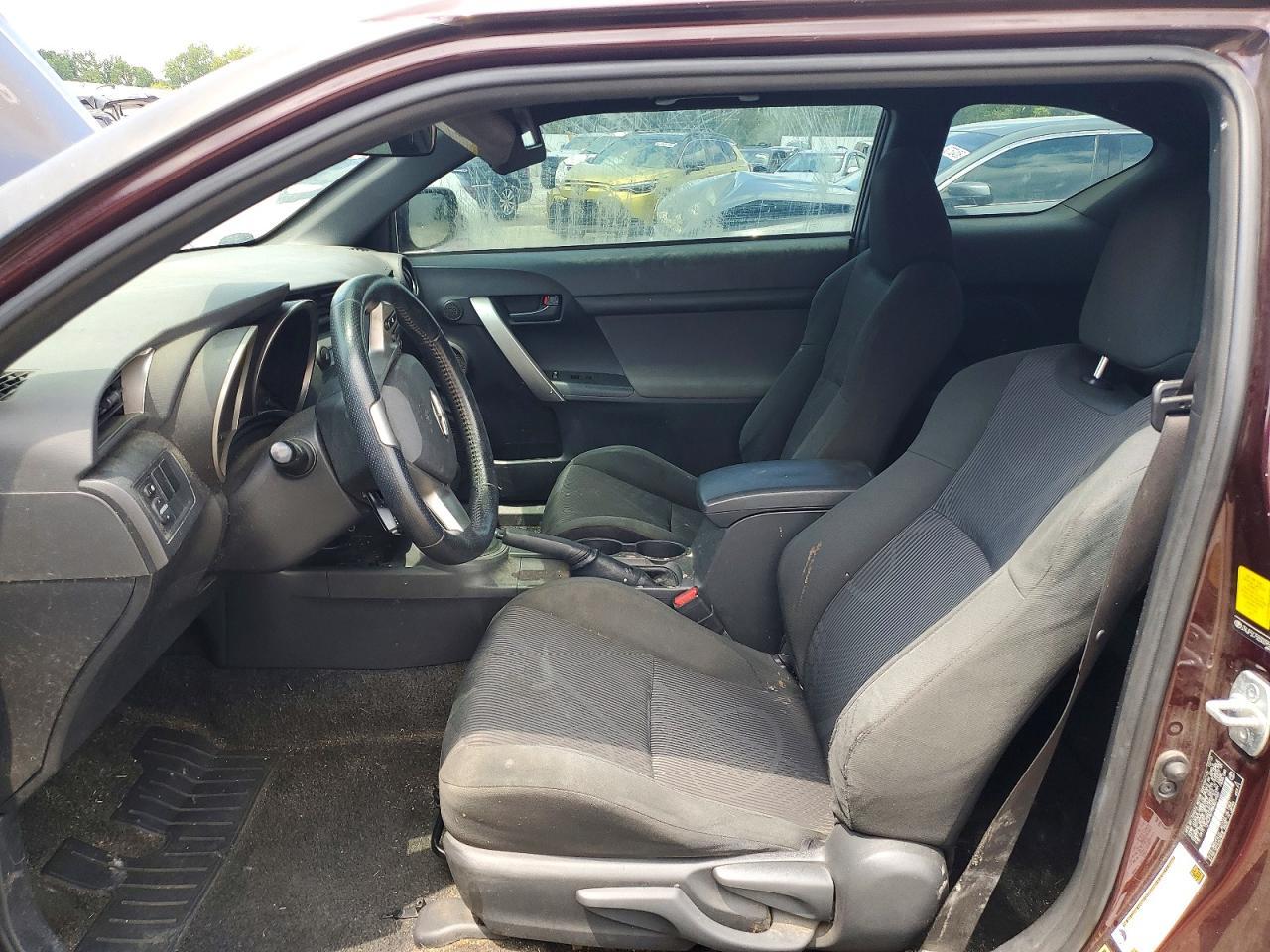2011 Scion Tc Base - Фото 7