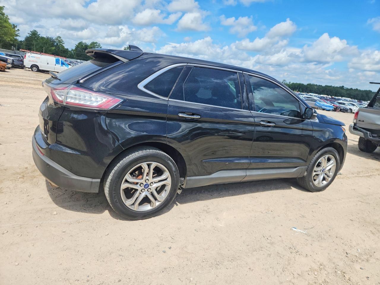 2017 Ford Edge Titanium - Фото 3