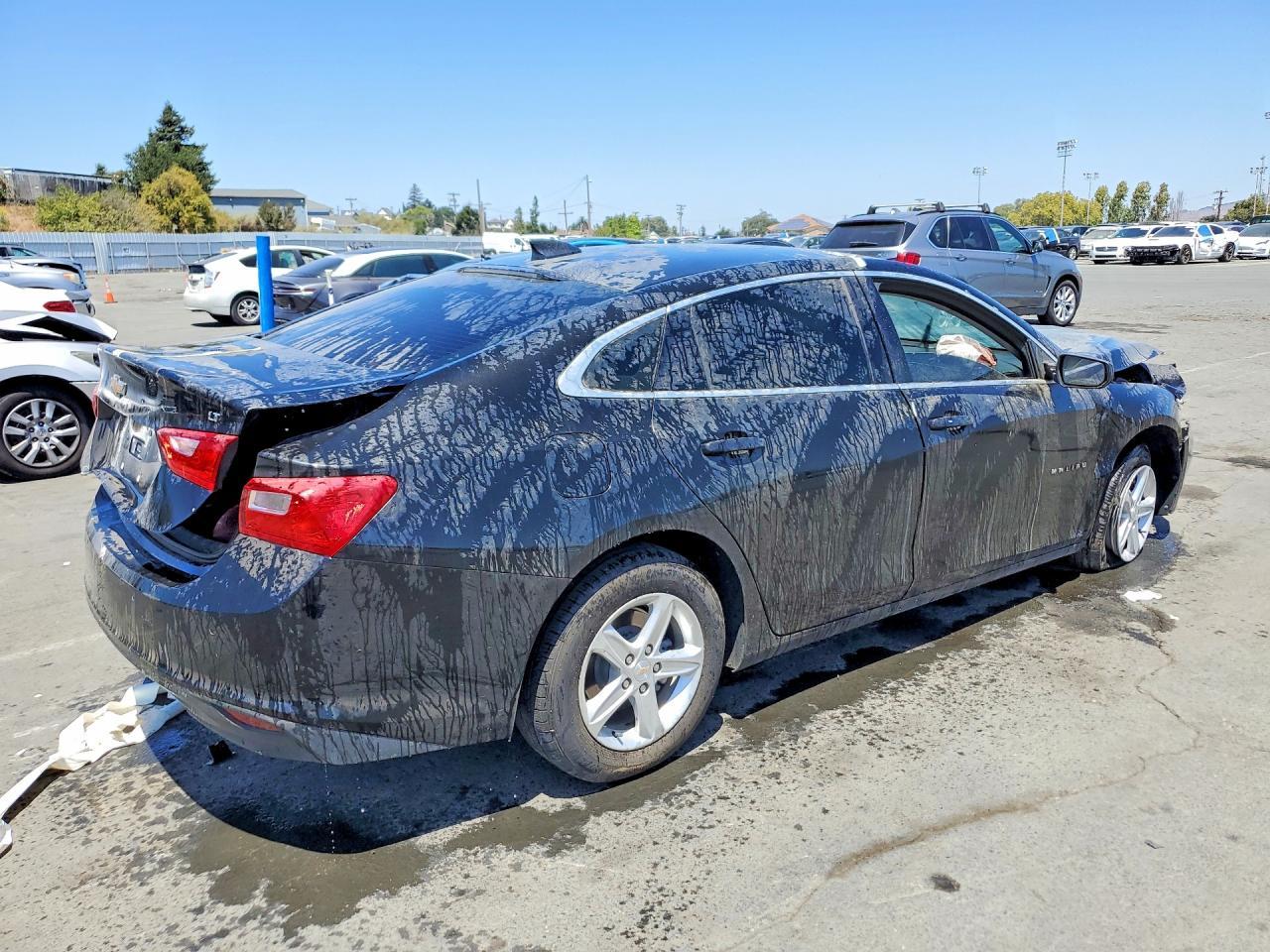 2024 Chevrolet Malibu Lt - Image 3