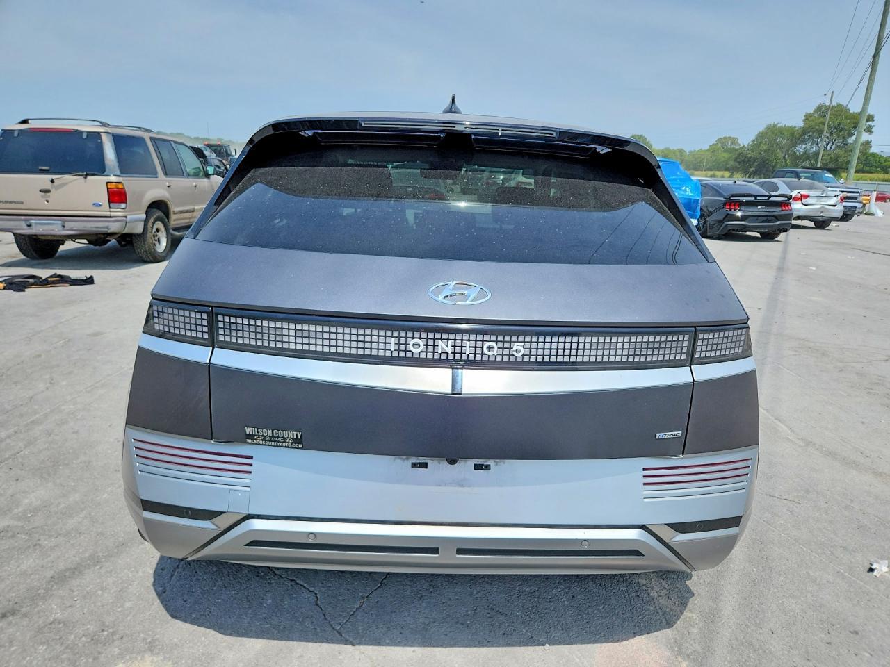 2023 Hyundai Ioniq 5 Limited - Image 6