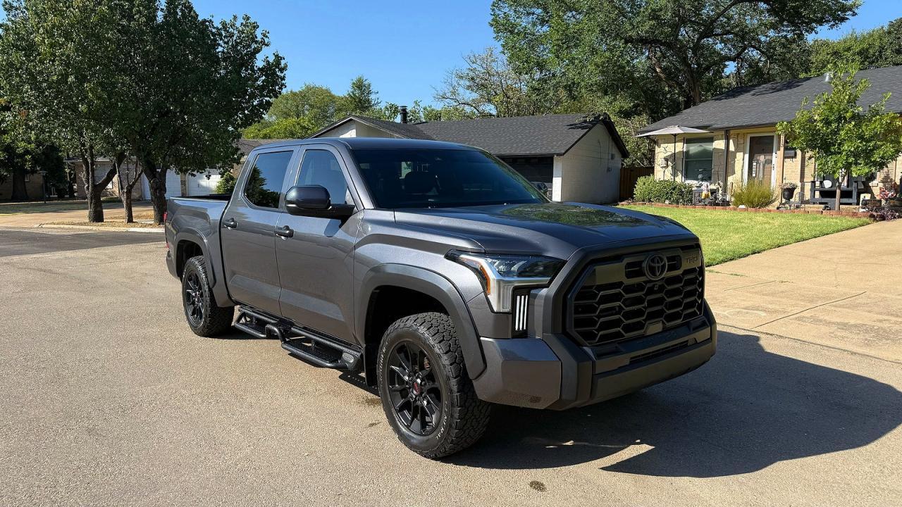 2026 Toyota Tundra Crewmax Sr