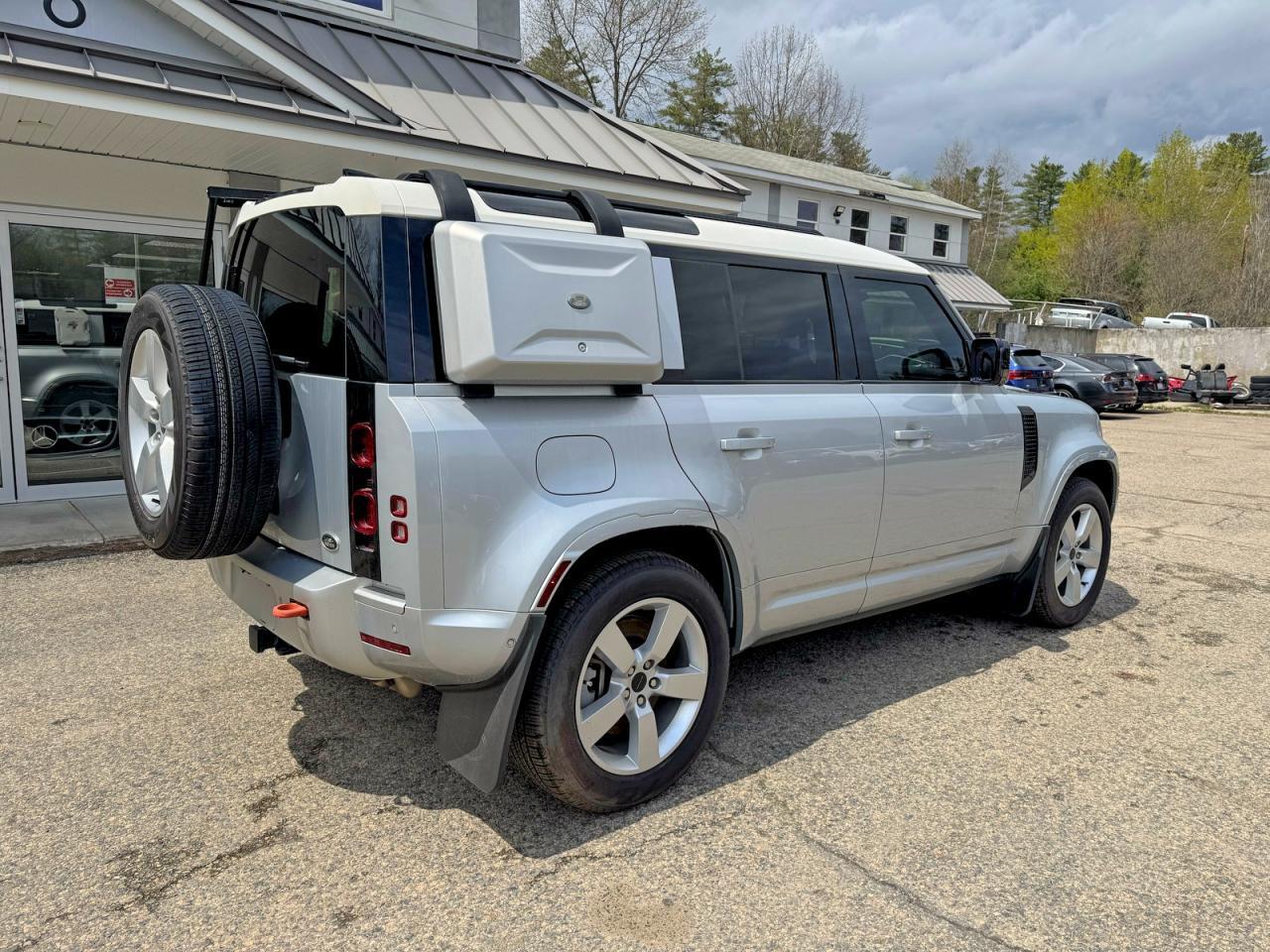 2022 Land Rover Defender 110 Xs Edition - Фото 4