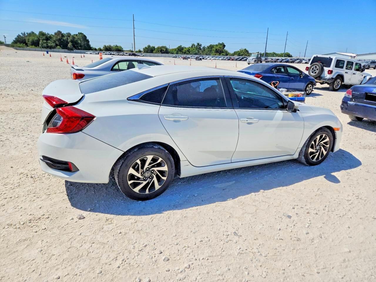 2017 Honda Civic - Фото 3