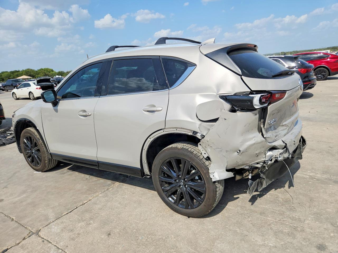 2025 Mazda Cx-5 Premium - Image 2