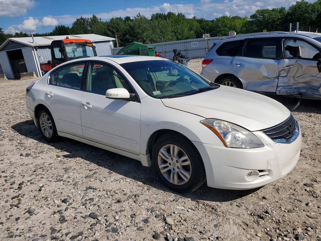2010 Nissan Altima 2.5 - Фото 4