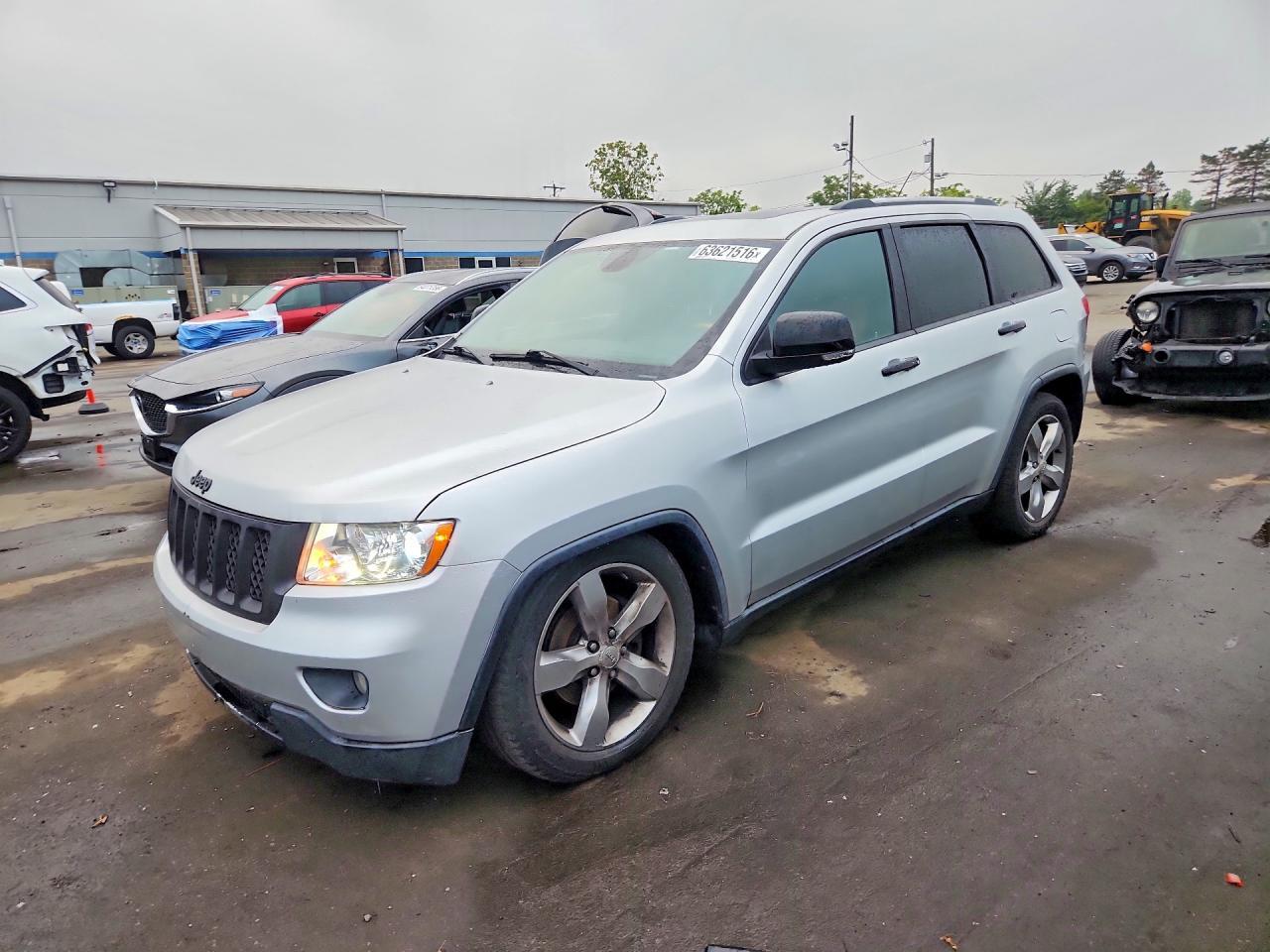 2012 Jeep Grand Cherokee Overland