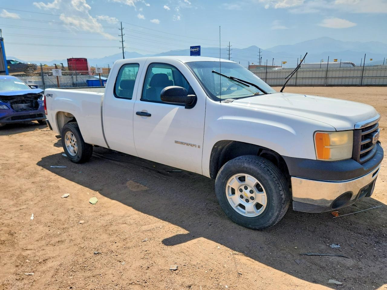 2009 GMC Sierra K1500 - Image 4