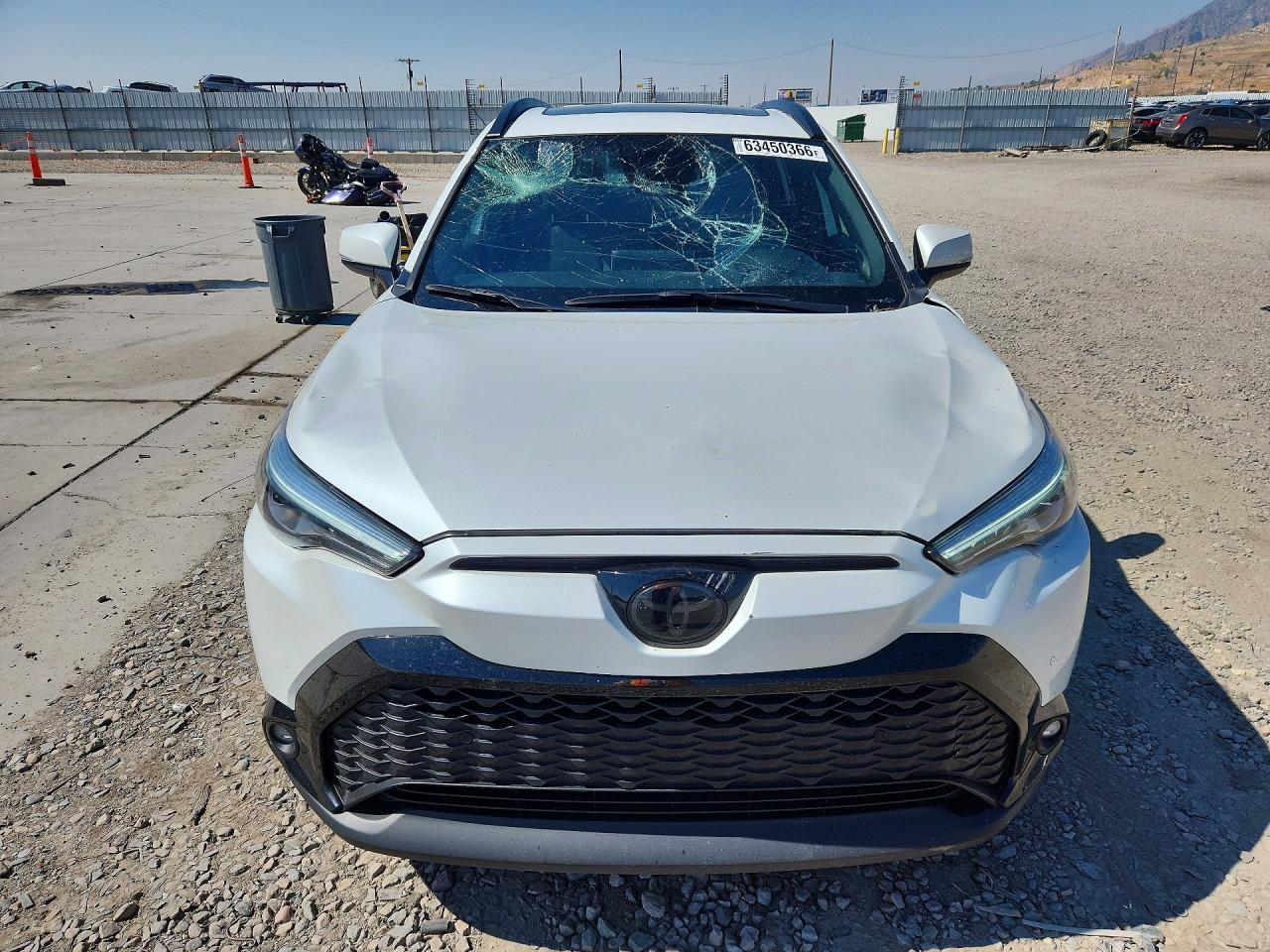 2024 Toyota Corolla Cross Hybrid Xse - Фото 5