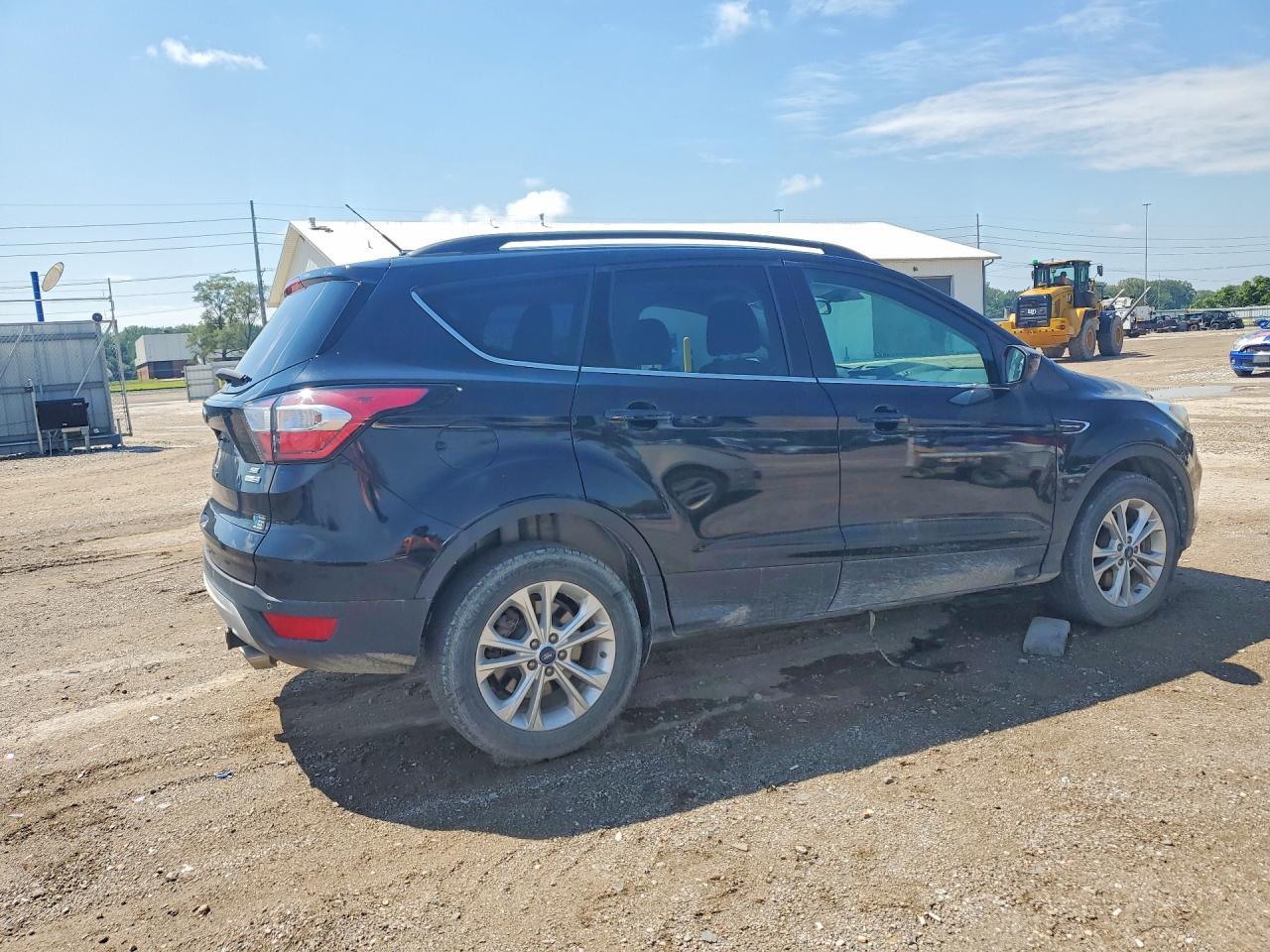2017 Ford Escape Se - Image 3