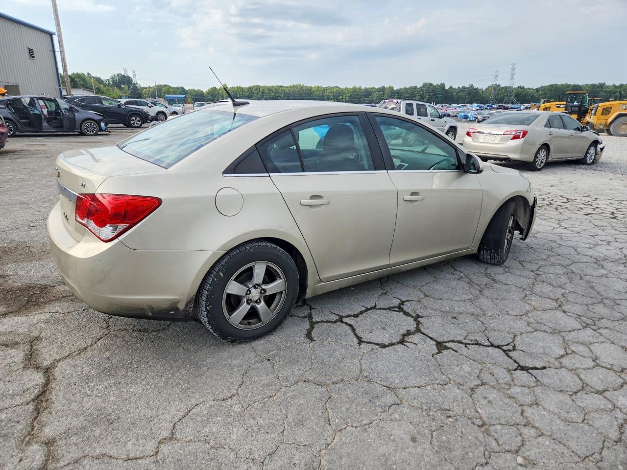 2014 Chevrolet Cruze Lt - Фото 3