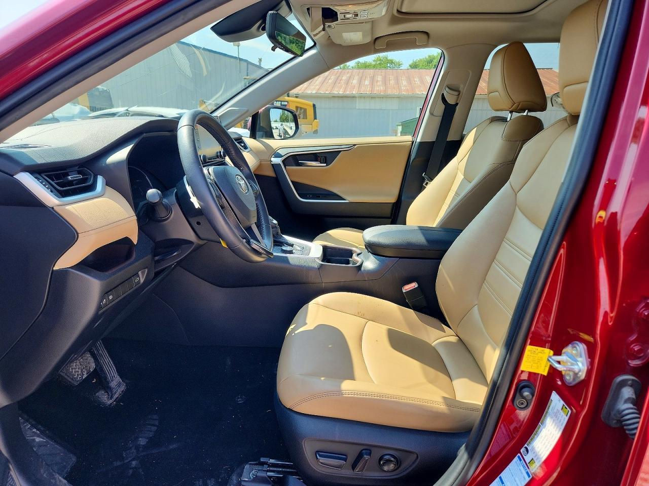 2021 Toyota Rav4 Limited - Фото 7