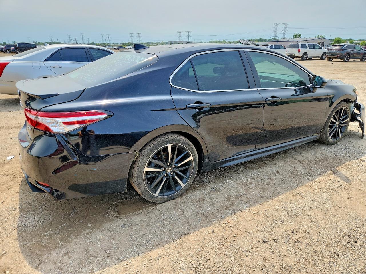 2020 Toyota Camry Xse - Image 3