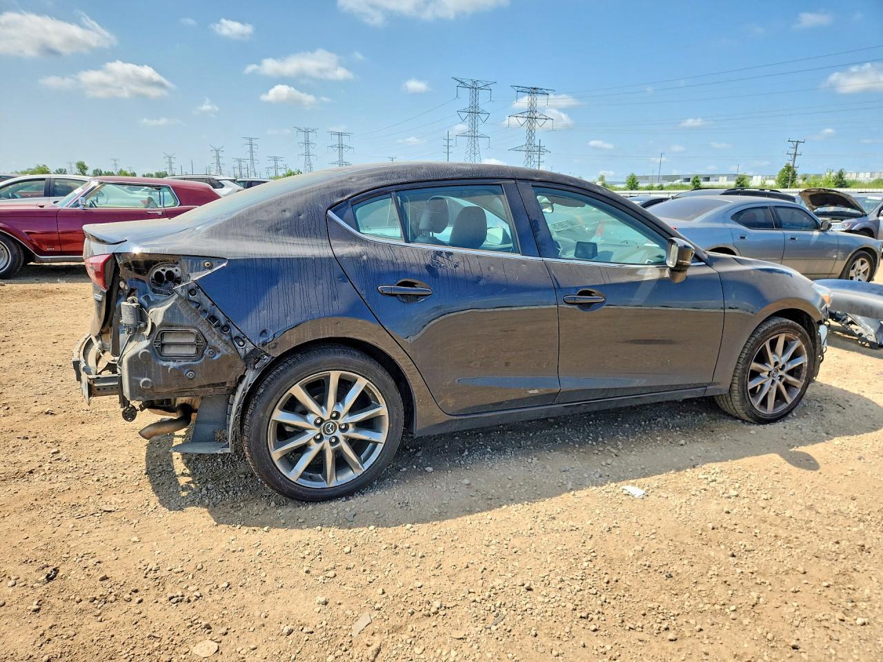 2018 Mazda 3 Touring - Фото 3