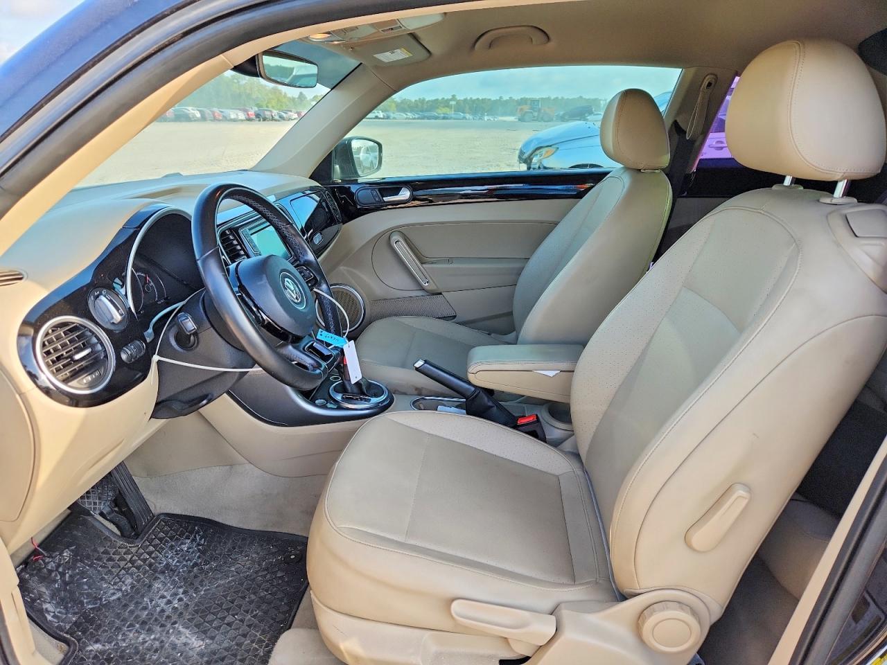 2017 Volkswagen Beetle Se - Фото 7