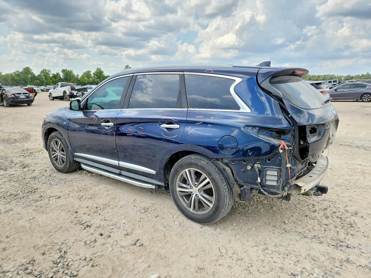 2017 Infiniti Qx60 Base - Image 2