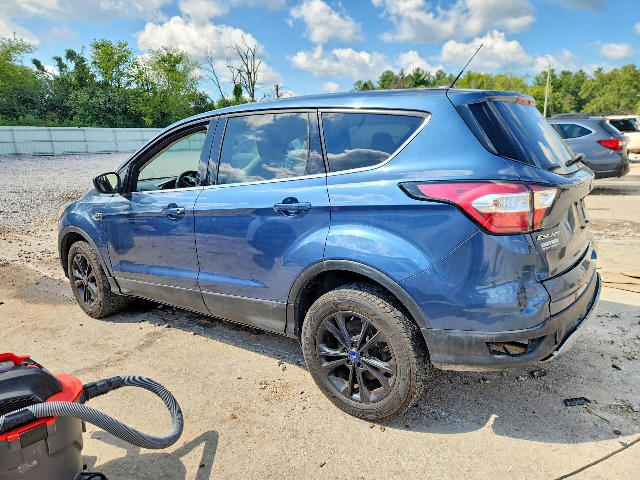 2018 Ford Escape Se - Image 2