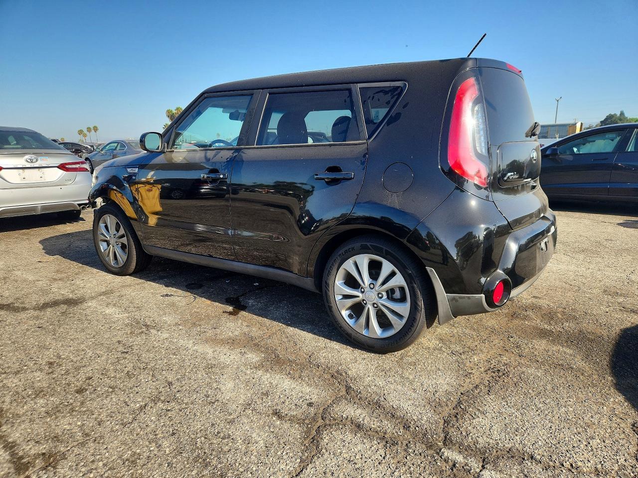 2016 Kia Soul + - Image 2