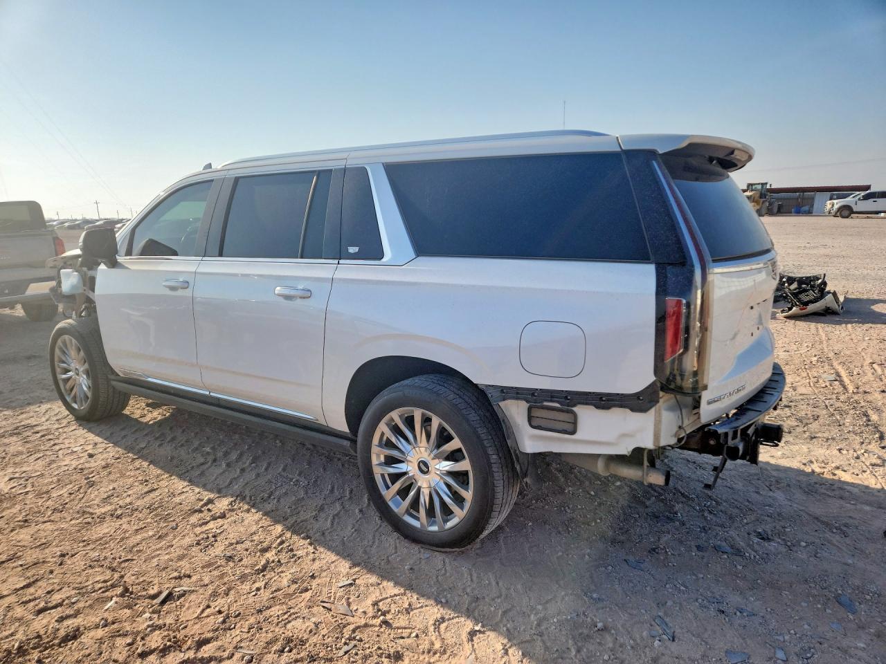 2022 Cadillac Escalade Esv Premium Luxury - Фото 2