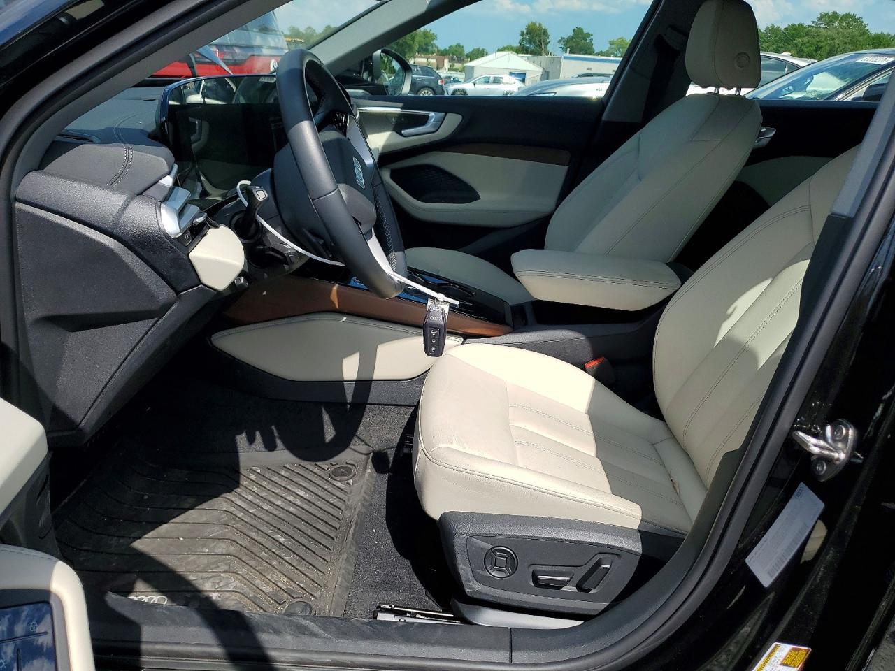 2025 Audi A5 Premium - Фото 7