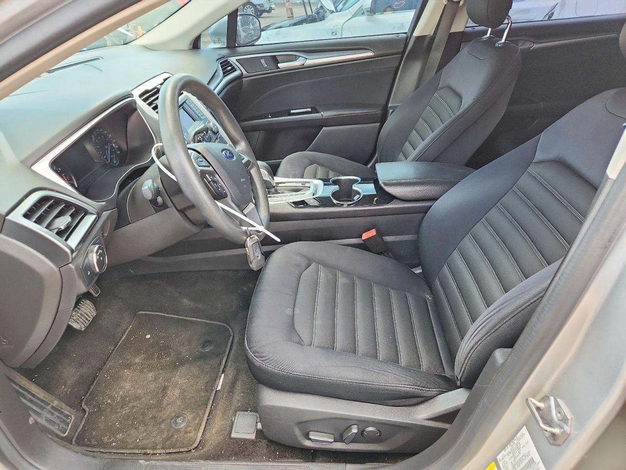 2015 Ford Fusion Se - Фото 7