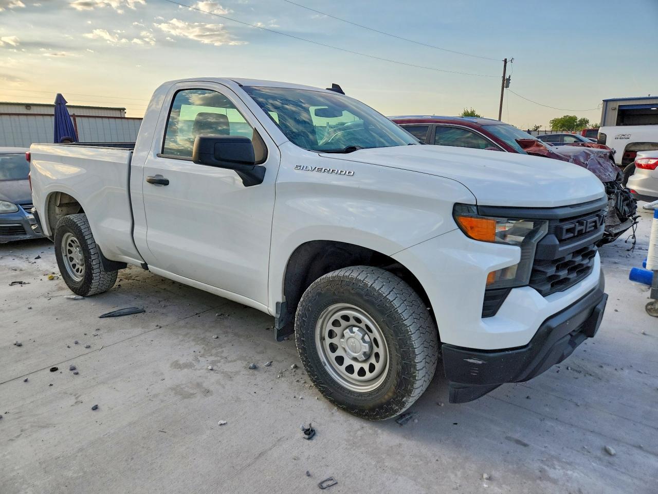 2023 Chevrolet Silverado C1500 - Image 4