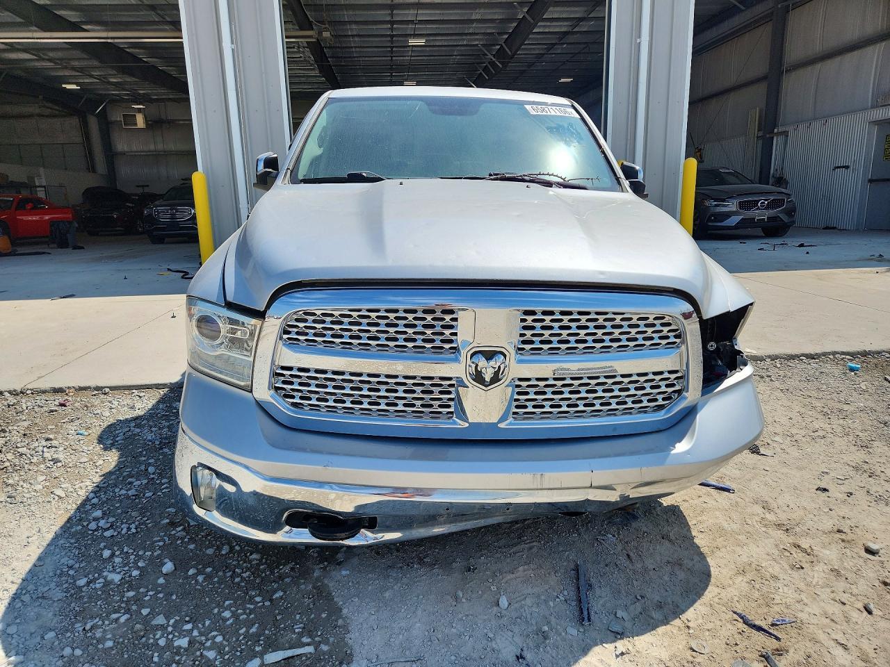 2016 Ram 1500 Laramie - Image 5
