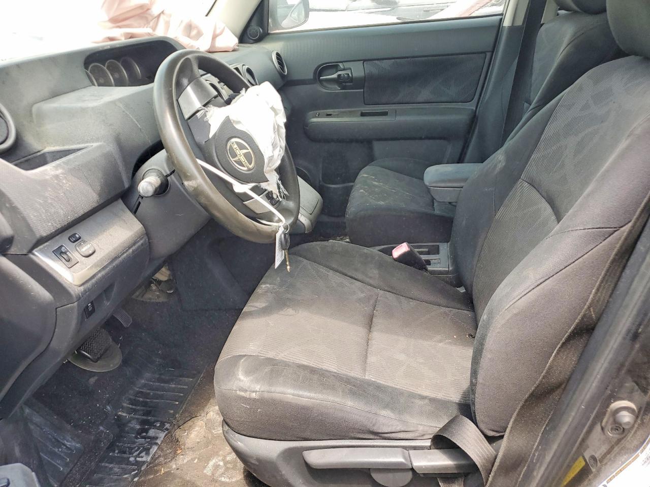 2011 Scion Xb Base - Фото 7