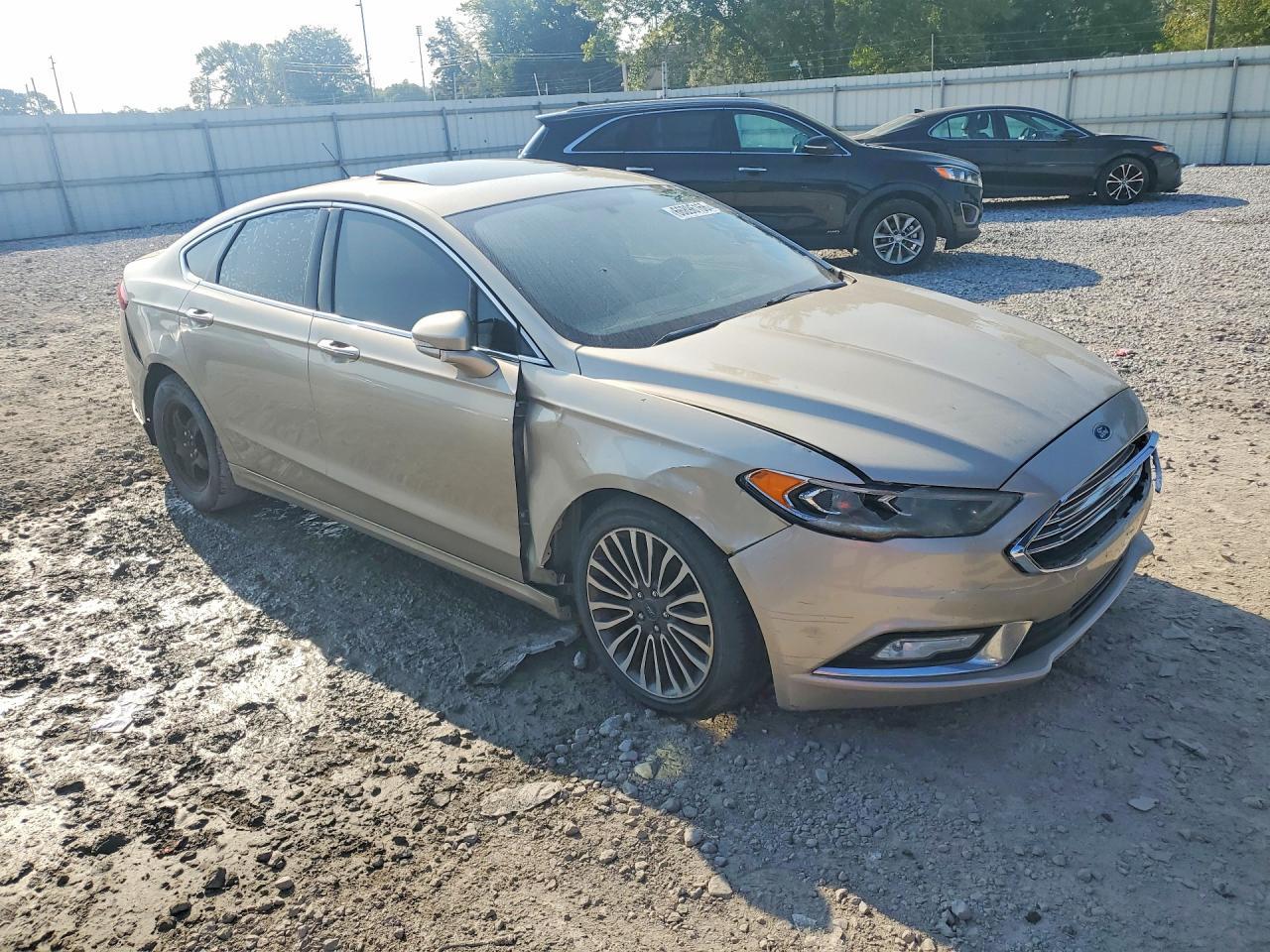 2018 Ford Fusion Titanium/Platinum - Image 4