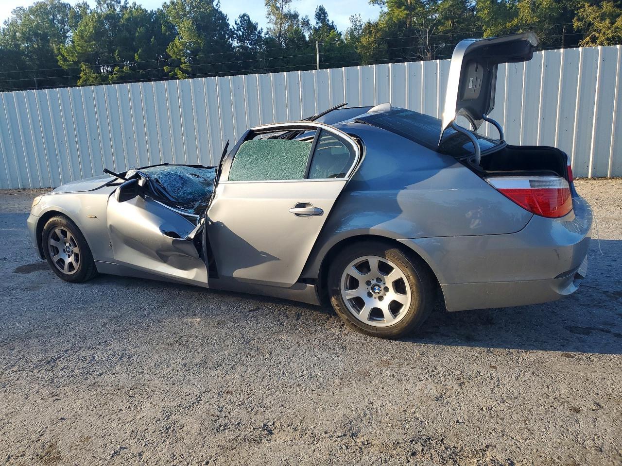 2004 BMW 525 I - Фото 2